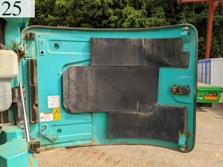 中古建設機械 中古 コベルコ建機 KOBELCO 油圧ショベル・バックホー ０．４－０．５立米 SK135SR-3