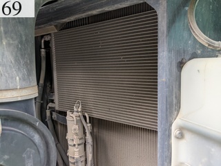 中古建設機械 中古 コベルコ建機 KOBELCO 油圧ショベル・バックホー ０．４－０．５立米 SK135SR-3