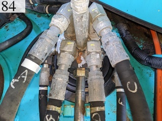 中古建設機械 中古 コベルコ建機 KOBELCO 油圧ショベル・バックホー ０．４－０．５立米 SK135SR-3