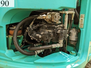 中古建設機械 中古 コベルコ建機 KOBELCO 油圧ショベル・バックホー ０．４－０．５立米 SK135SR-3