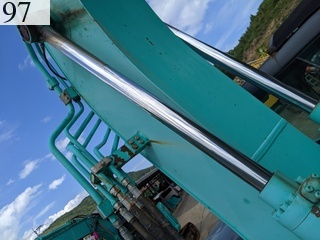 中古建設機械 中古 コベルコ建機 KOBELCO 油圧ショベル・バックホー ０．４－０．５立米 SK135SR-3