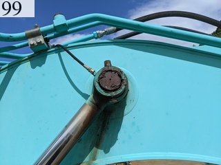 中古建設機械 中古 コベルコ建機 KOBELCO 油圧ショベル・バックホー ０．４－０．５立米 SK135SR-3