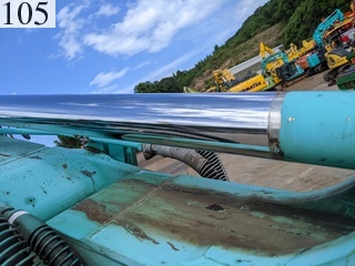 中古建設機械 中古 コベルコ建機 KOBELCO 油圧ショベル・バックホー ０．４－０．５立米 SK135SR-3