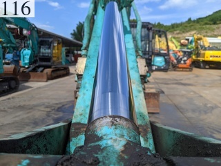 中古建設機械 中古 コベルコ建機 KOBELCO 油圧ショベル・バックホー ０．４－０．５立米 SK135SR-3