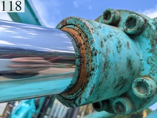 中古建設機械 中古 コベルコ建機 KOBELCO 油圧ショベル・バックホー ０．４－０．５立米 SK135SR-3