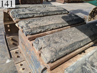 中古建設機械 中古 コベルコ建機 KOBELCO 油圧ショベル・バックホー ０．４－０．５立米 SK135SR-3