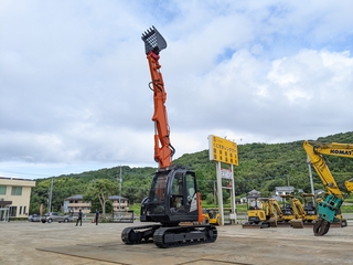 中古建設機械 中古 日立建機 解体機 ロングフロント・ハイリフト ZX75USK-5B 写真