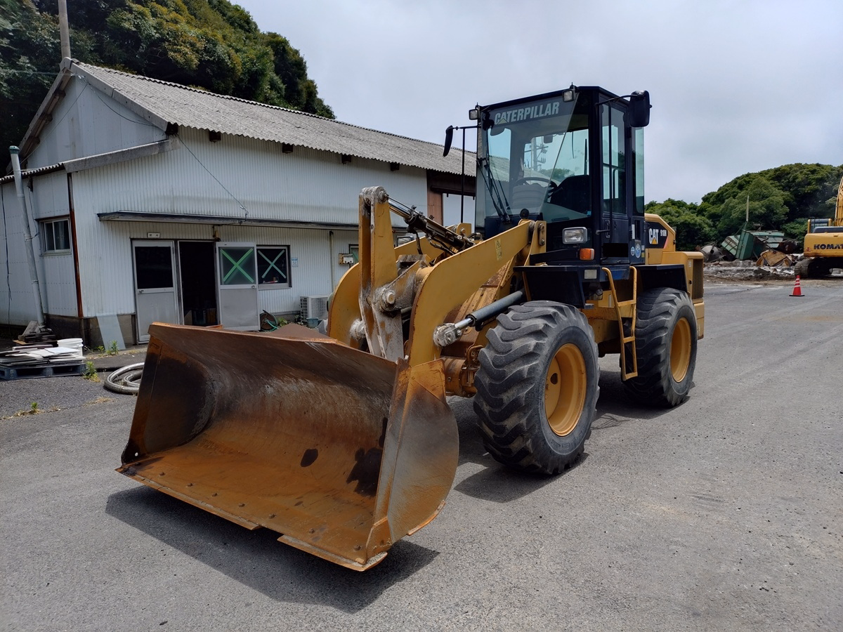 Used Construction Machine Used CAT Wheel Loader bigger than 1.0m3 910H Photos