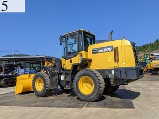 中古建設機械 中古 コマツ KOMATSU ホイール・ローダ １．０立米以上 WA200-8