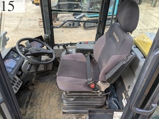 中古建設機械 中古 コマツ KOMATSU ホイール・ローダ １．０立米以上 WA200-8