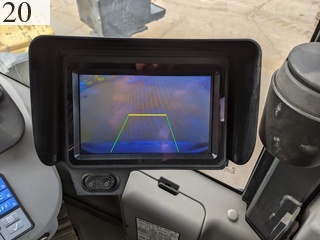 中古建設機械 中古 コマツ KOMATSU ホイール・ローダ １．０立米以上 WA200-8