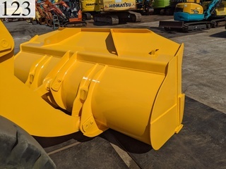 中古建設機械 中古 コマツ KOMATSU ホイール・ローダ １．０立米以上 WA200-8