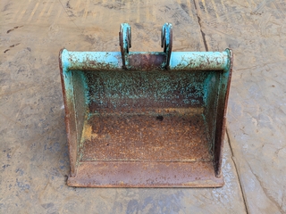 Used Construction Machine Used KOBELCO Bucket Slope bucket SK17SR-5-SLOPE-BUCKET Photos