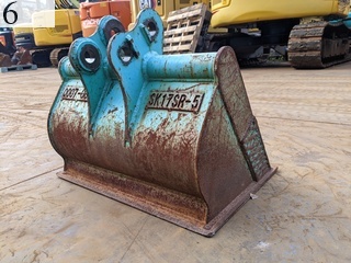 Used Construction Machine Used KOBELCO KOBELCO Bucket Slope bucket SK17SR-5 Slope bucket
