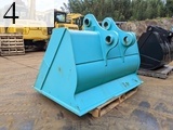 Used Construction Machine Used KOBELCO KOBELCO Bucket Slope bucket SK225SR-5 Slope bucket
