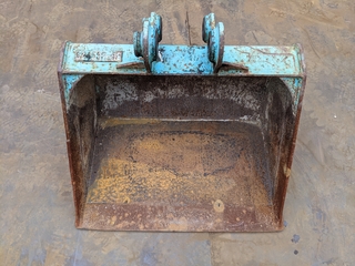 Used Construction Machine Used KOBELCO Bucket Slope bucket SK45SR-6E-SLOPE-BUCKET Photos