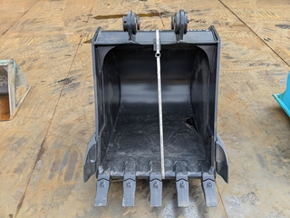 Used Construction Machine Used HITACHI Bucket Standard bucket ZX135-STANDARD-BUCKET Photos