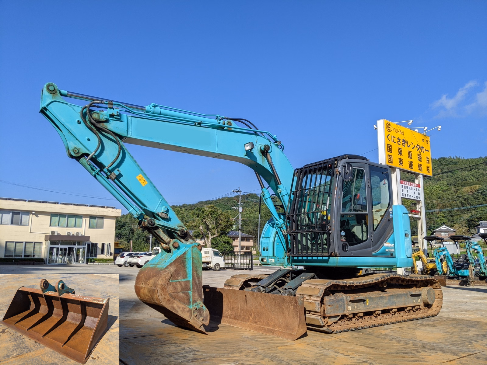 中古建設機械 中古 コベルコ建機 油圧ショベル・バックホー ０．４－０．５立米 SK135SR-3 写真