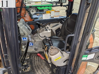 中古建設機械 中古 日立建機 HITACHI 林業機械 グラップル・ウインチ・排土板 ZX55UR-5B