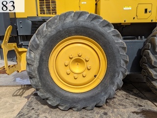 中古建設機械 中古 コマツ KOMATSU ブルドーザ  GD405-7
