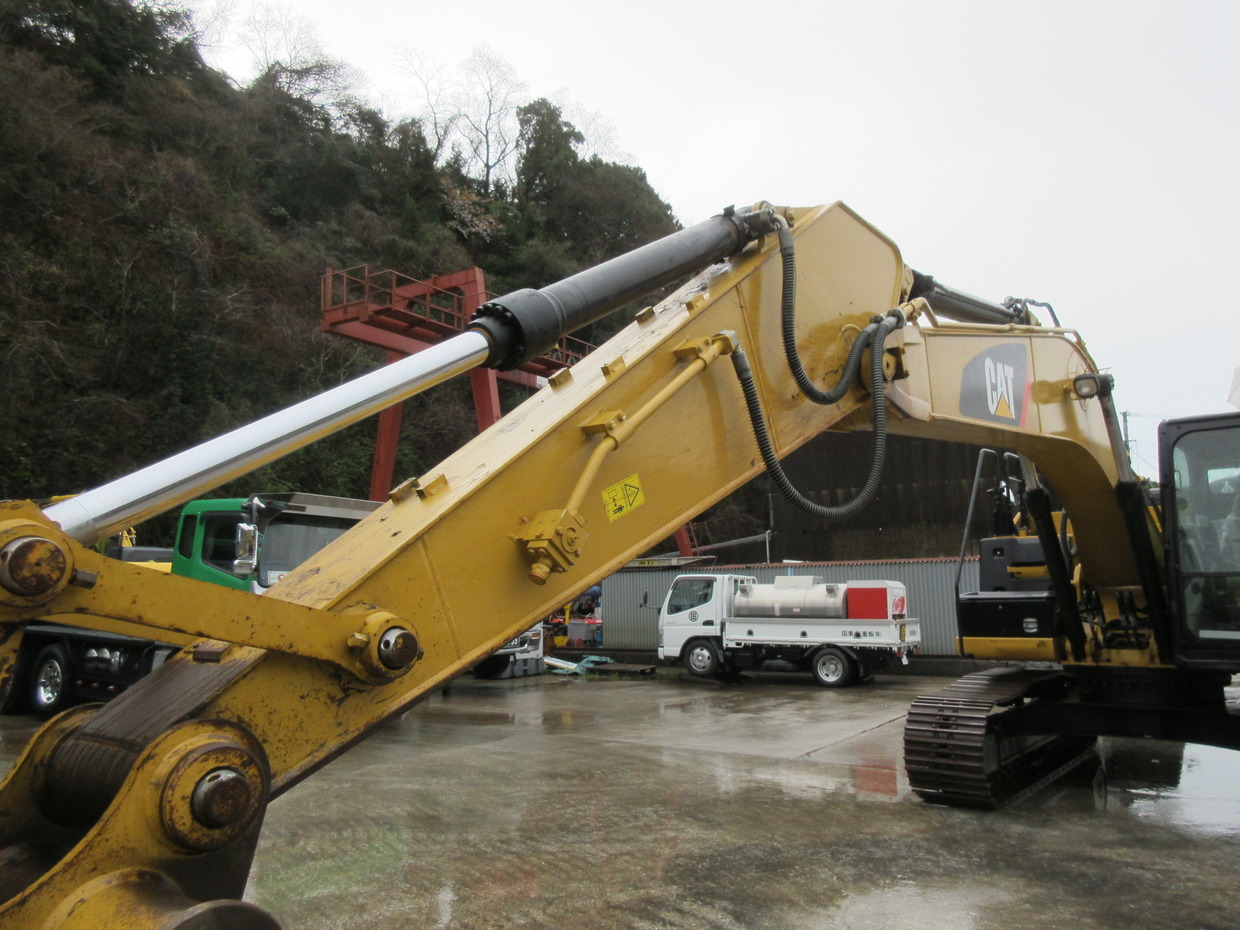 used construction machinery