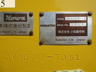 中古建設機械 中古 コマツ KOMATSU ローラー 舗装用振動ローラー JV40CW-6
