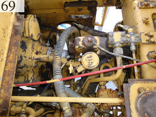 中古建設機械 中古 キャタピラー CAT ホイール・ローダ １．０立米以上 910