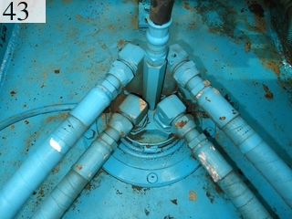 中古建設機械 中古 コベルコ建機 KOBELCO 油圧ショベル・バックホー ０．７－０．９立米 SK200-3