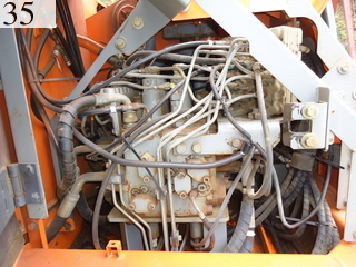 中古建設機械 中古 日立建機 HITACHI 油圧ショベル・バックホー ０．７－０．９立米 ZX225US