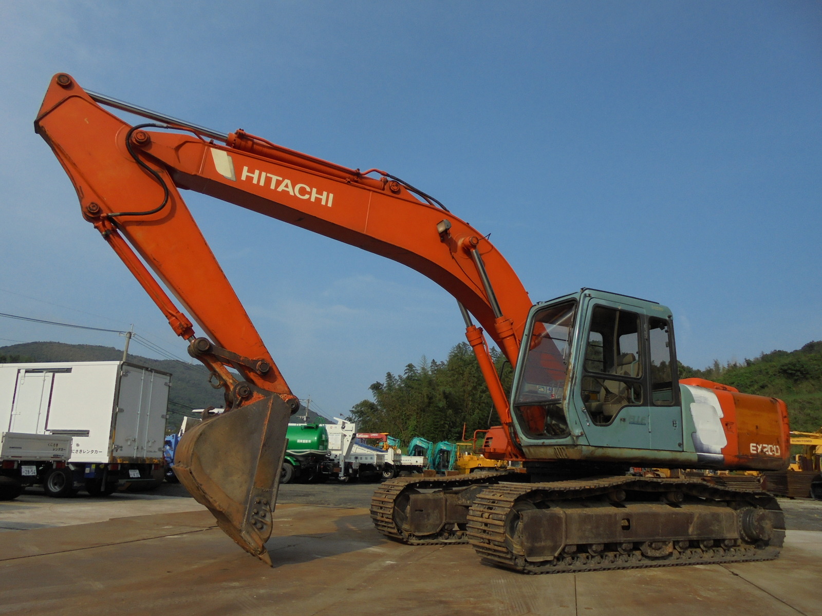 Used Construction Machine Used HITACHI HITACHI Excavator 0.7-0.9m3 EX200-3