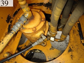中古建設機械 中古 加藤製作所 KATO 油圧ショベル・バックホー ０．４－０．５立米 HD450V2