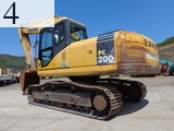 中古建設機械 中古 コマツ KOMATSU 油圧ショベル・バックホー ０．７－０．９立米 PC200-7