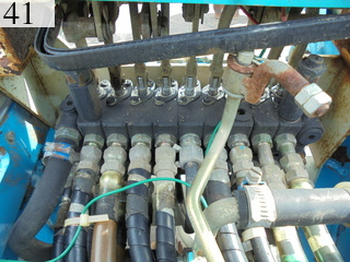 中古建設機械 中古 日立建機 HITACHI 油圧ショベル・バックホー ０．１立米以下 EX10U-1B