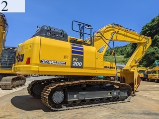 中古建設機械 中古 コマツ KOMATSU 油圧ショベル・バックホー ０．７－０．９立米 PC200-11