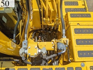 中古建設機械 中古 コマツ KOMATSU 油圧ショベル・バックホー ０．７－０．９立米 PC200-11