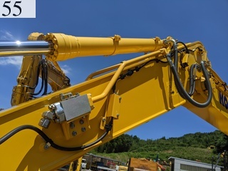 中古建設機械 中古 コマツ KOMATSU 油圧ショベル・バックホー ０．７－０．９立米 PC200-11