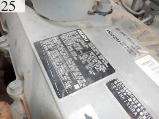 中古建設機械 中古 日立建機 HITACHI 油圧ショベル・バックホー ０．７－０．９立米 ZX225USR-6