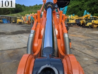 中古建設機械 中古 日立建機 HITACHI 油圧ショベル・バックホー ０．１立米以下 ZX30U-5B