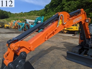 中古建設機械 中古 日立建機 HITACHI 油圧ショベル・バックホー ０．１立米以下 ZX30U-5B