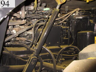 中古建設機械 中古 コマツ KOMATSU アーティキュレートダンプ 関節式ダンプトラック HM400-3