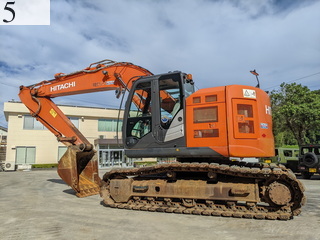 中古建設機械 中古 日立建機 HITACHI 油圧ショベル・バックホー ０．７－０．９立米 ZX225US-5B