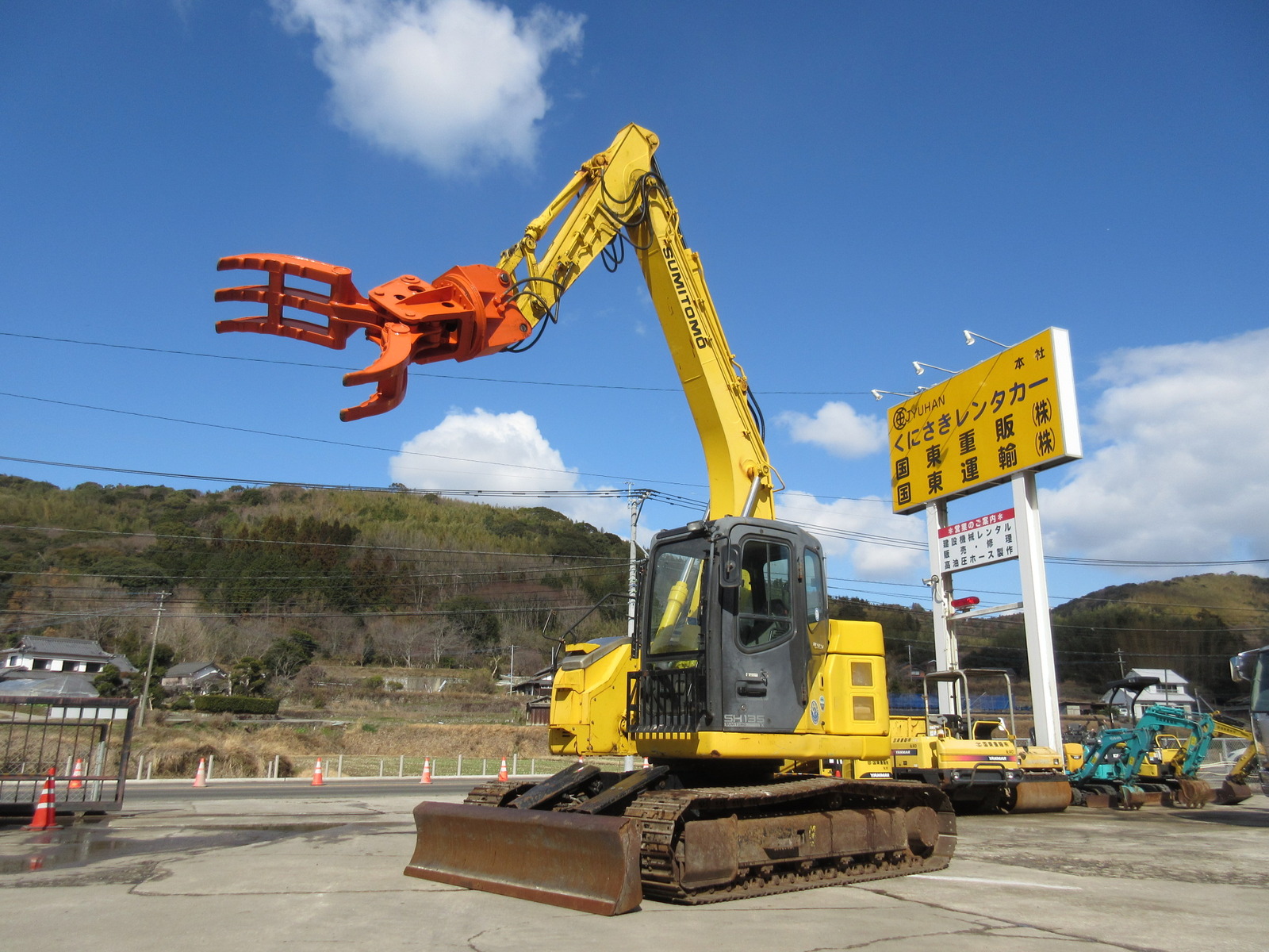 Used Construction Machine Used SUMITOMO Material Handling / Recycling excavators Grapple SH135X-3B Photos