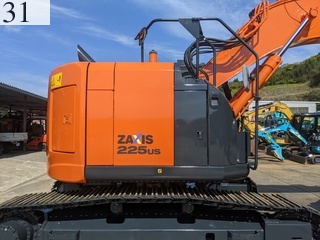 中古建設機械 中古 日立建機 HITACHI 油圧ショベル・バックホー ０．７－０．９立米 ZX225US-5B