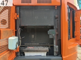 中古建設機械 中古 日立建機 HITACHI 油圧ショベル・バックホー ０．７－０．９立米 ZX225US-5B