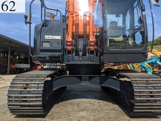 中古建設機械 中古 日立建機 HITACHI 油圧ショベル・バックホー ０．７－０．９立米 ZX225US-5B