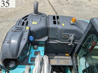 中古建設機械 中古 コベルコ建機 KOBELCO 油圧ショベル・バックホー ０．４－０．５立米 SK135SR-5