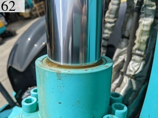 中古建設機械 中古 コベルコ建機 KOBELCO 油圧ショベル・バックホー ０．４－０．５立米 SK135SR-5