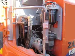 中古建設機械 中古 日立建機 HITACHI 油圧ショベル・バックホー ０．４－０．５立米 ZX135USOS-6
