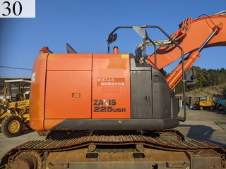 中古建設機械 中古 日立建機 HITACHI 油圧ショベル・バックホー ０．７－０．９立米 ZX225USR-5B