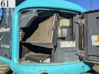 中古建設機械 中古 コベルコ建機 KOBELCO 油圧ショベル・バックホー ０．４－０．５立米 SK135SR-2